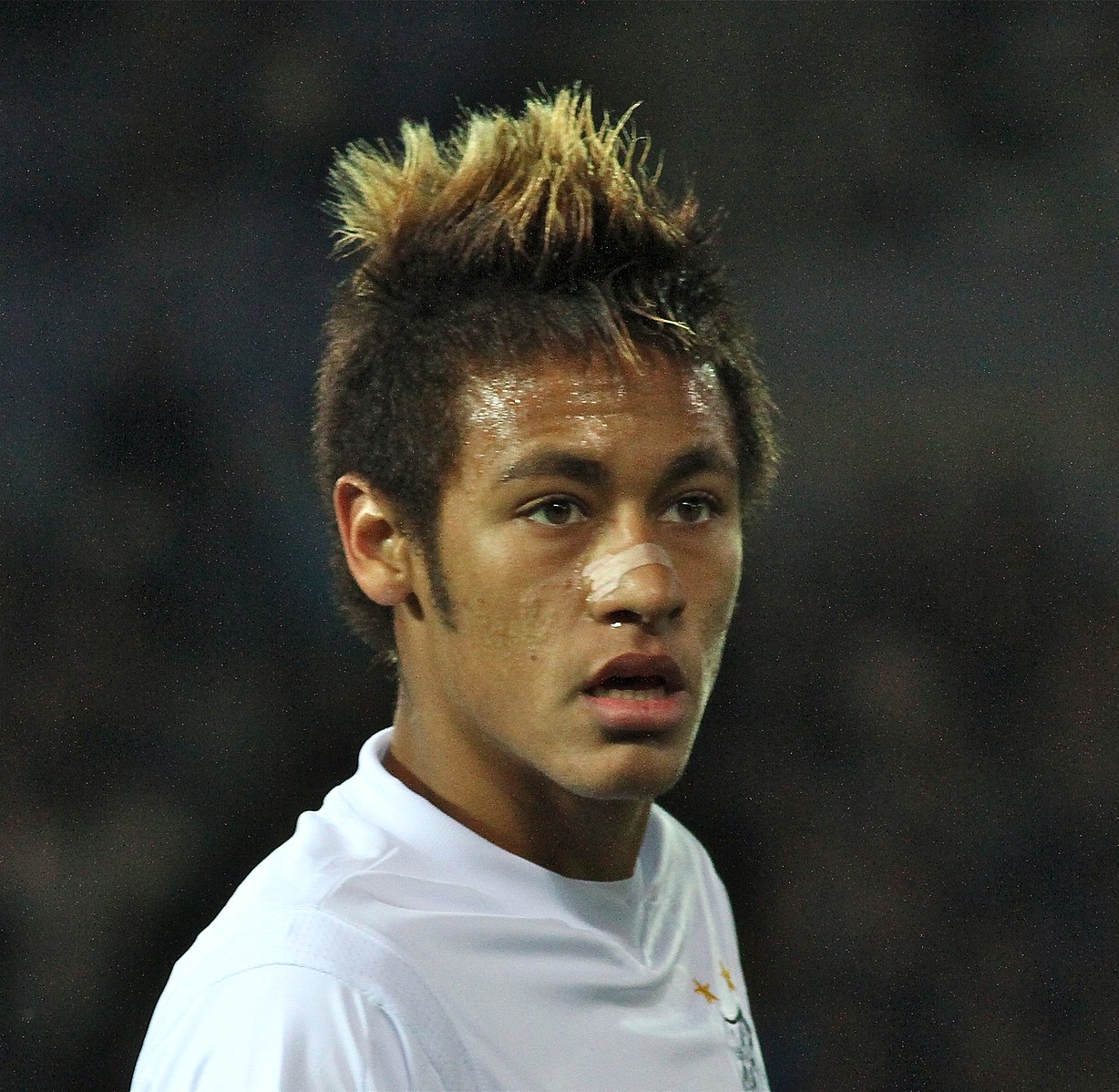 El fútbol vuelve a sonreír: Neymar Jr redebuta con el Santos